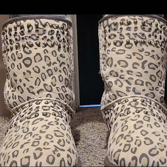 UGG x Jimmy Choo boots - Picture 6 of 16